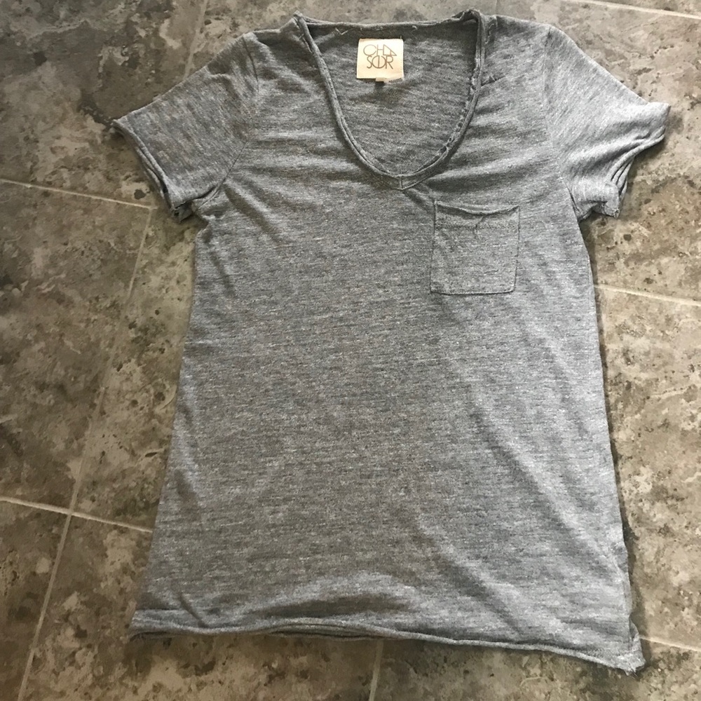 Chaser V Neck Tee XS